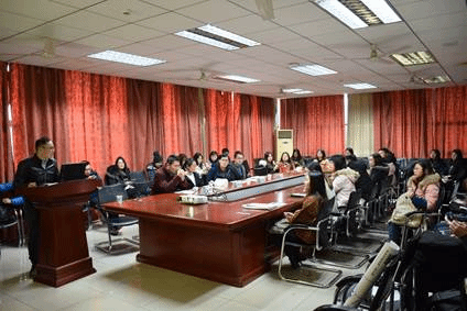 说明: E:\桂恒俊辅导员工作\其它\新闻\亚洲必赢bmw新闻部:选调生之路 华农人在基层\亚洲必赢bmw新闻部:选调之路 华农人在基层\1.jpg